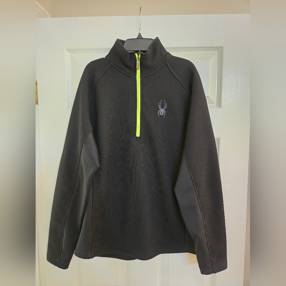 Spyder Black Performance Jacket with Modern Aesthetic